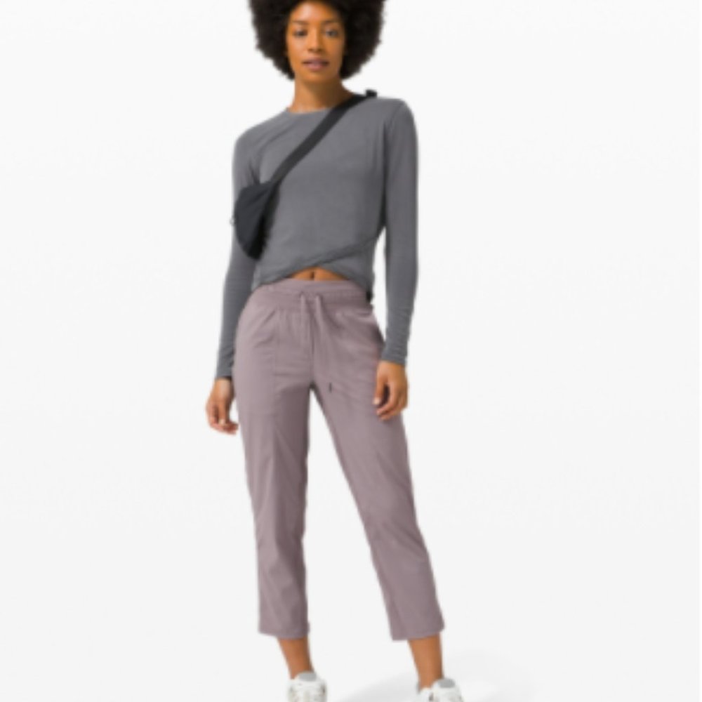 Lululemon Dance Studio Crop
